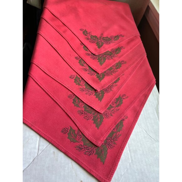 Vintage Napkins Holiday Red Holly Motif Christmas Set of 6 Casual Rayon Cute - Picture 2 of 9
